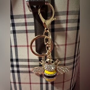 Source Unknown Gold and Yellow Bee Keychain